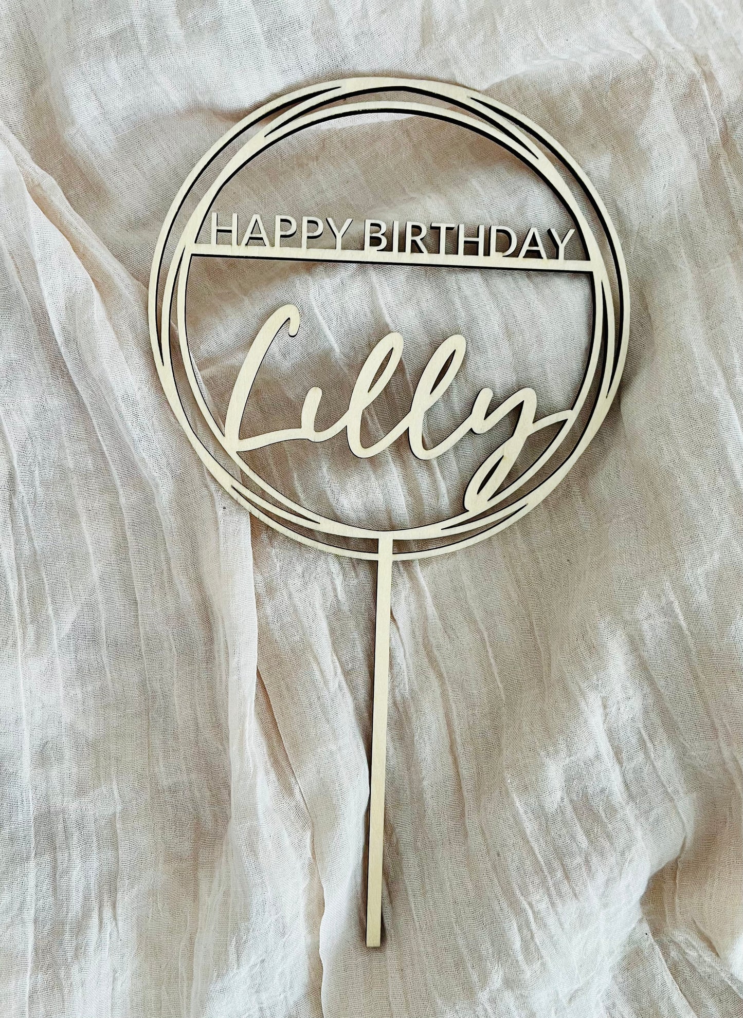 Caketopper Happy Birthday - personalisiert mit Name aus Lindenholz